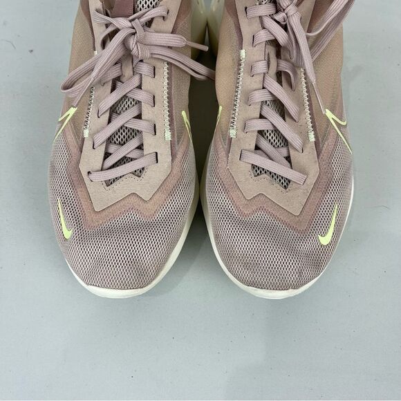 Nike Vista Lite Fossil Stone Low Top Chunky Running Shoes Women's Size 9.5 - Picture 8 of 11